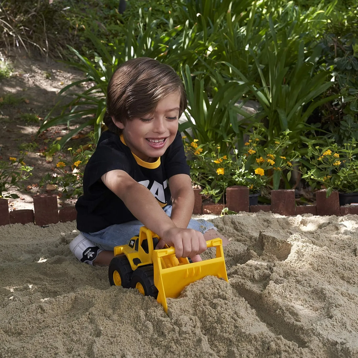 CAT Construction Toys, Construction Fleet 10" Front Loader Toy - Real Working Parts, Indoor/Outdoor, Sturdy Plastic for 2  Year Old Boys
